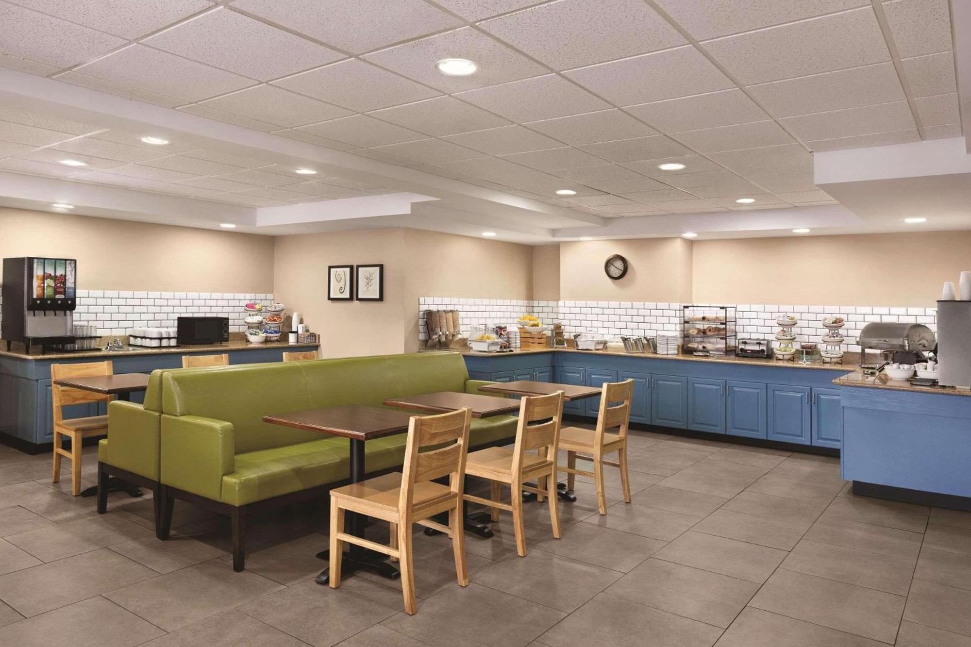 Country Inn & Suites By Radisson, Wytheville, Va エクステリア 写真