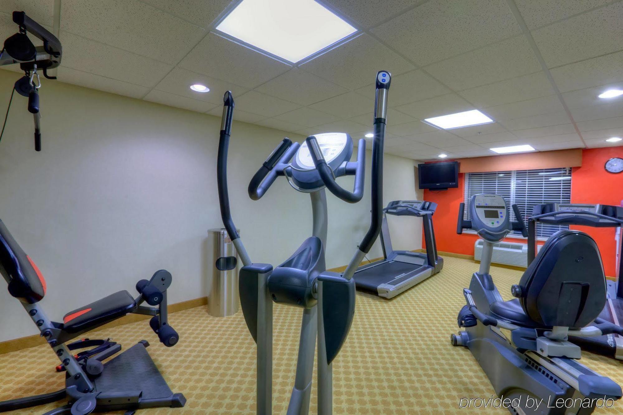 Country Inn & Suites By Radisson, Wytheville, Va エクステリア 写真